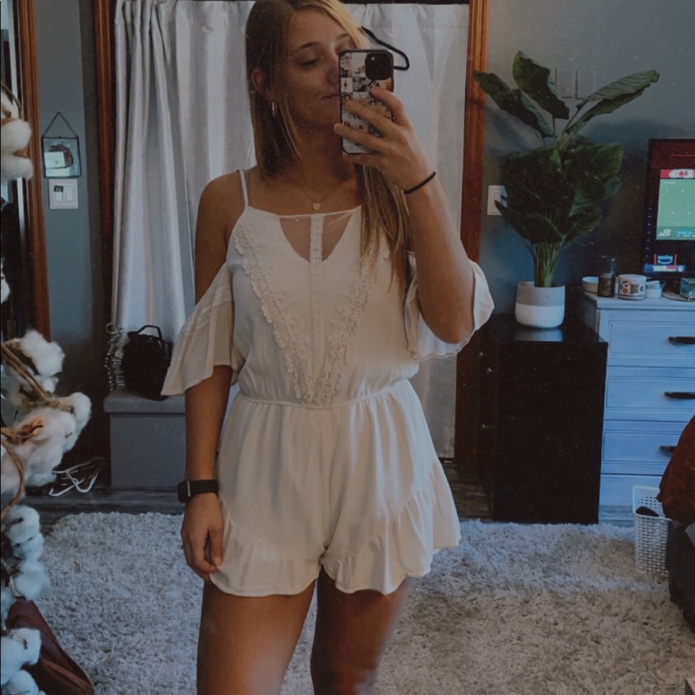 Boutique cream colored romper